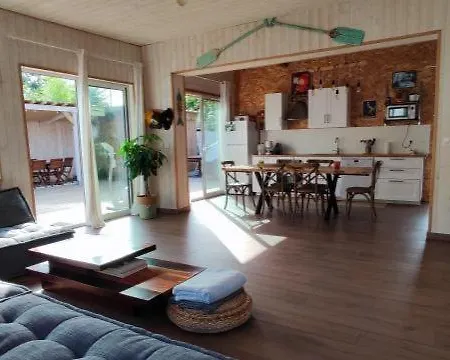 Mermoz Casa de Férias *